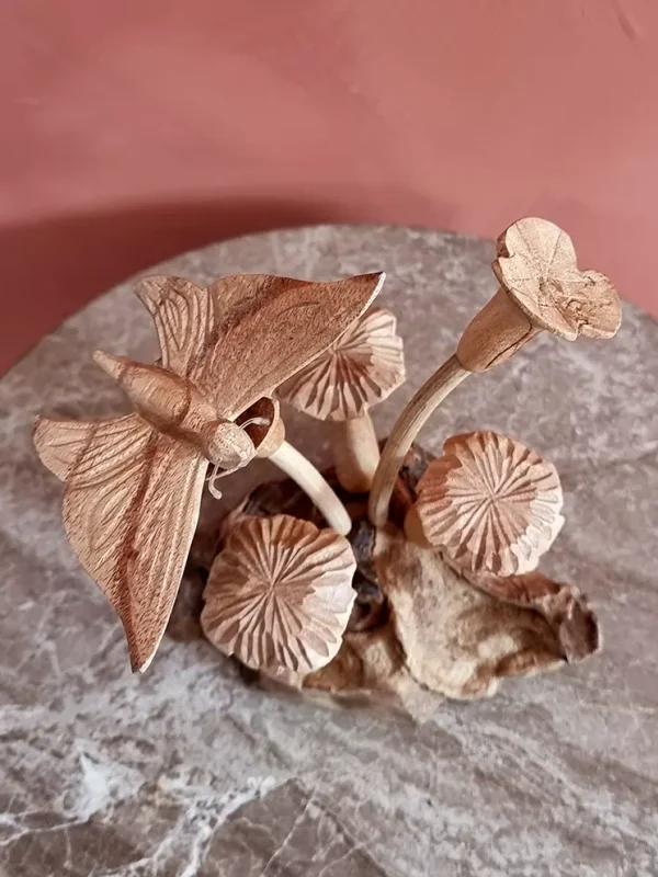 Houtsnijwerk vlinder - Afbeelding 2